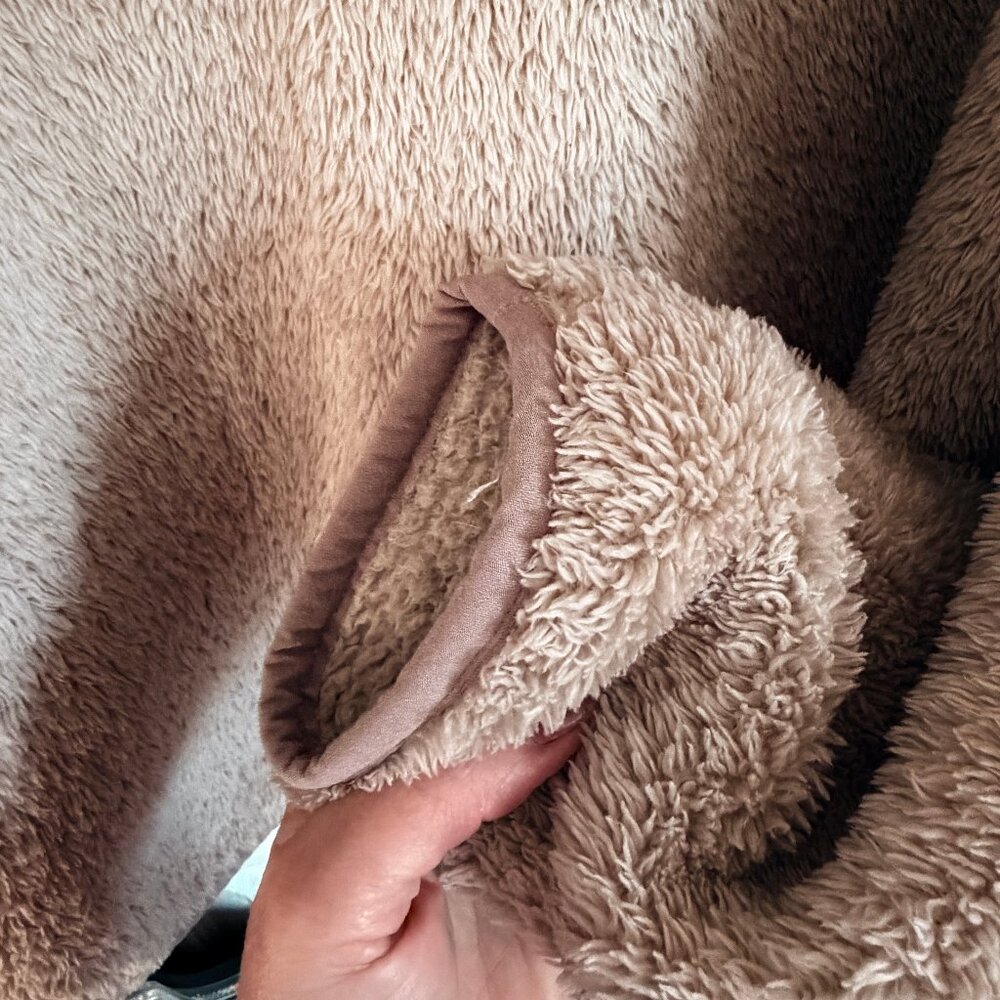 Womens XXL Fleece Patagonia Pull Over 1/4 Zip Champagne Color - Picture 8 of 9